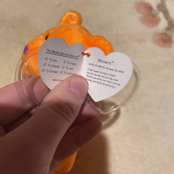 TY Beanie Baby Shivers - Picture 3 of 3